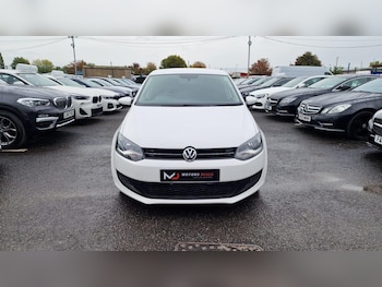 Used Volkswagen Polo 2014 for sale - 76137993: Photo