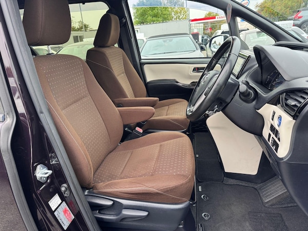 Used Toyota Voxy 2019 for sale - 76109604: Photo 11