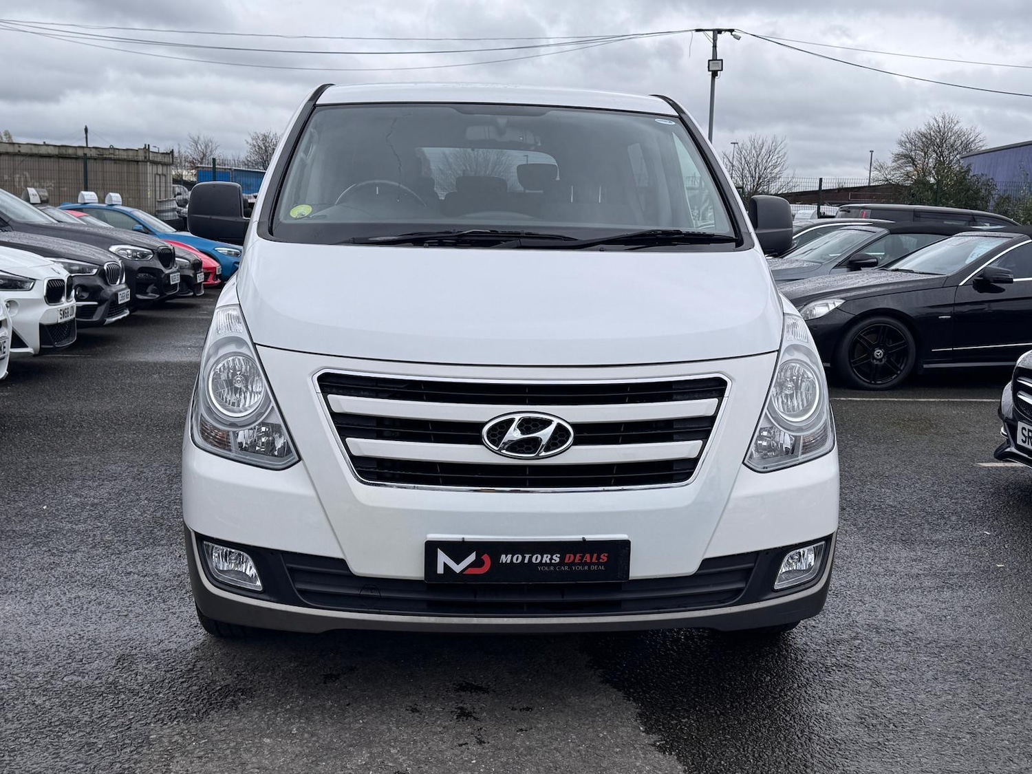 Used Hyundai i800 2018 for sale - 76498969: Photo 2