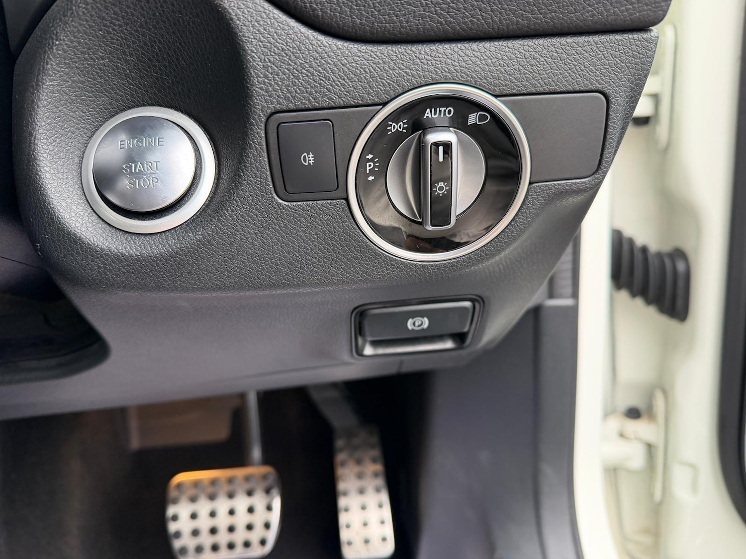 Used Mercedes-Benz GLA 2017 for sale - 76855700: Photo 15