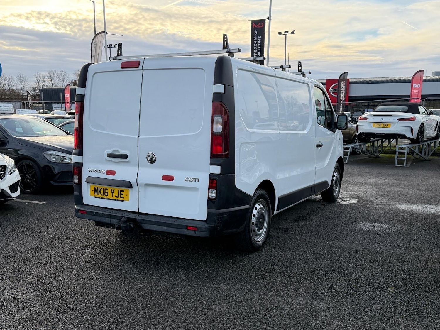 Used Vauxhall Vivaro for sale - 77214920: Photo 10