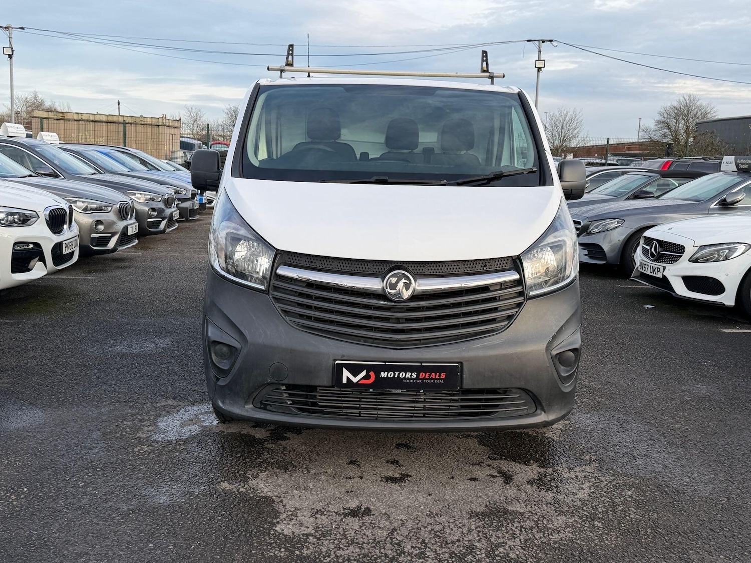 Used Vauxhall Vivaro for sale - 77214920: Photo 2