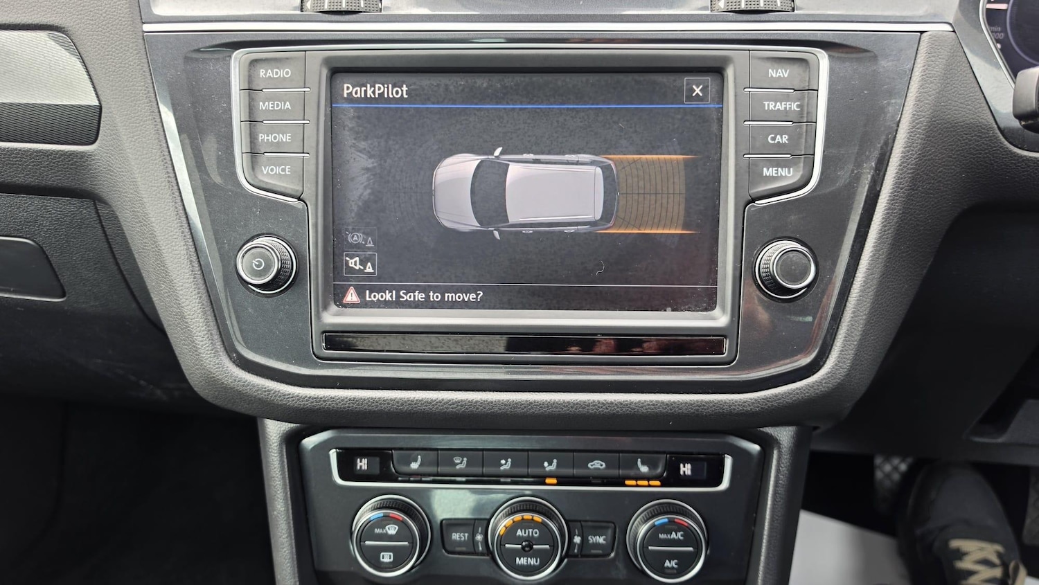 Used Volkswagen Tiguan 2016 for sale - 78072799: Photo 23