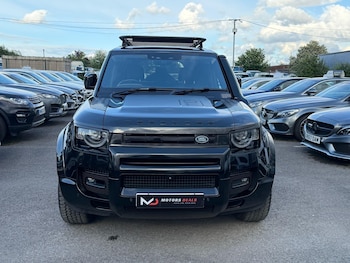 Used Land Rover Defender 2020 for sale - 78635776: Photo
