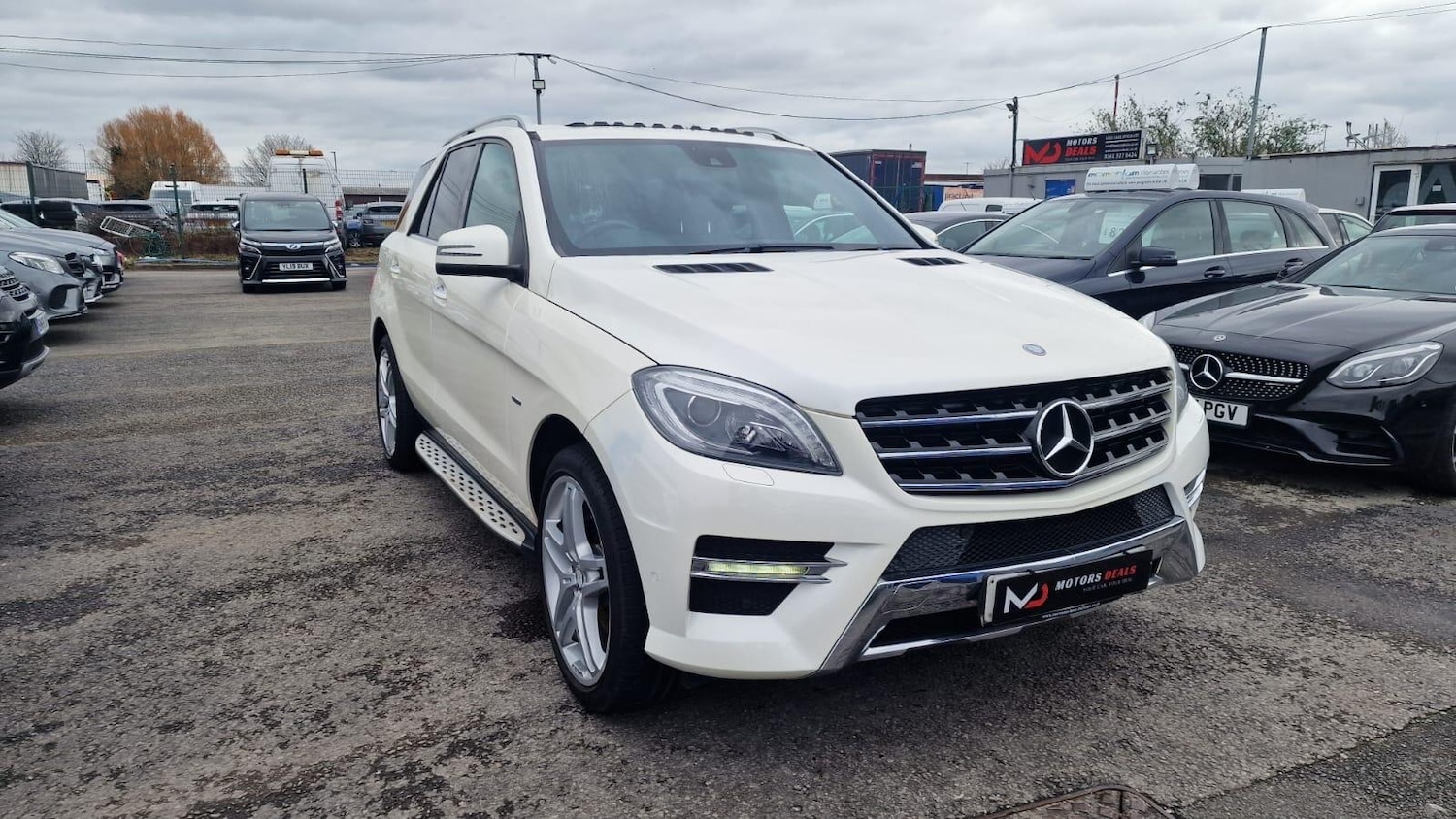 Used Mercedes-Benz M Class 2012 for sale - 77898240: Photo 10