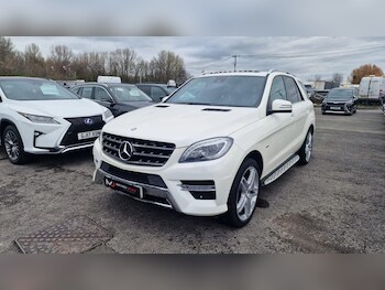 Used Mercedes-Benz M Class 2012 for sale - 77898240: Photo