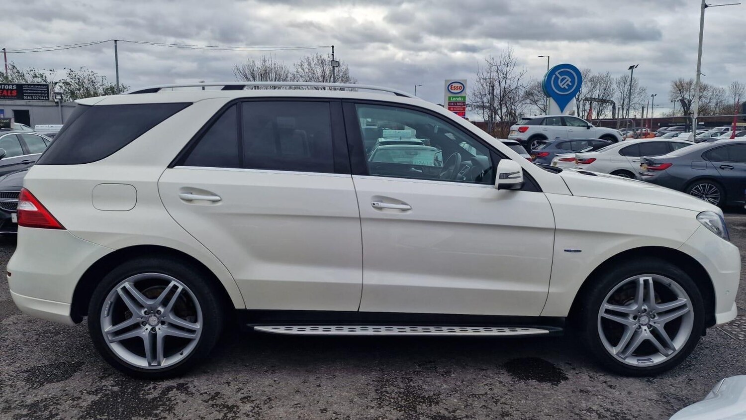 Used Mercedes-Benz M Class 2012 for sale - 77898240: Photo 6