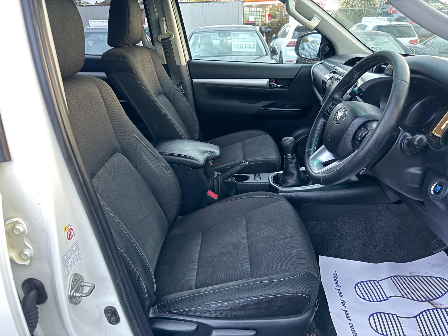 Used Toyota Hilux 2016 for sale - 76990376: Photo 13