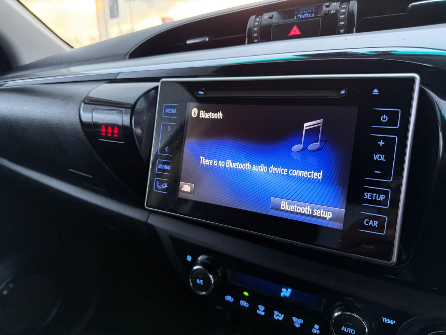 Used Toyota Hilux 2016 for sale - 76990376: Photo 15