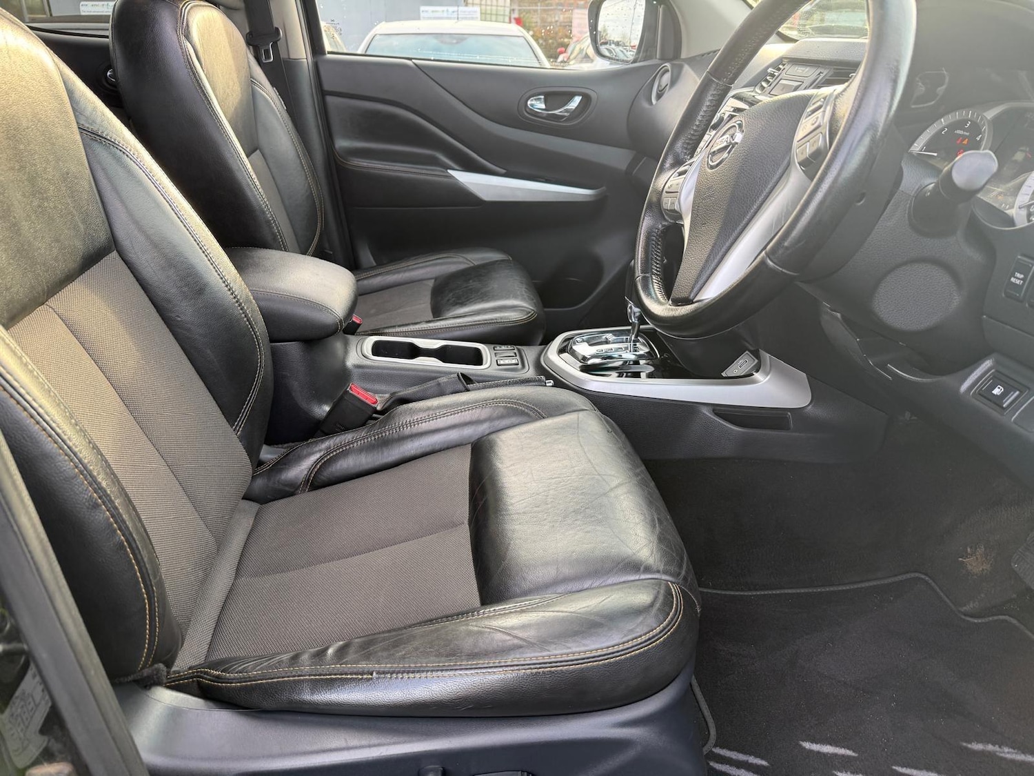 Used Nissan Navara 2018 for sale - 77020861: Photo 12