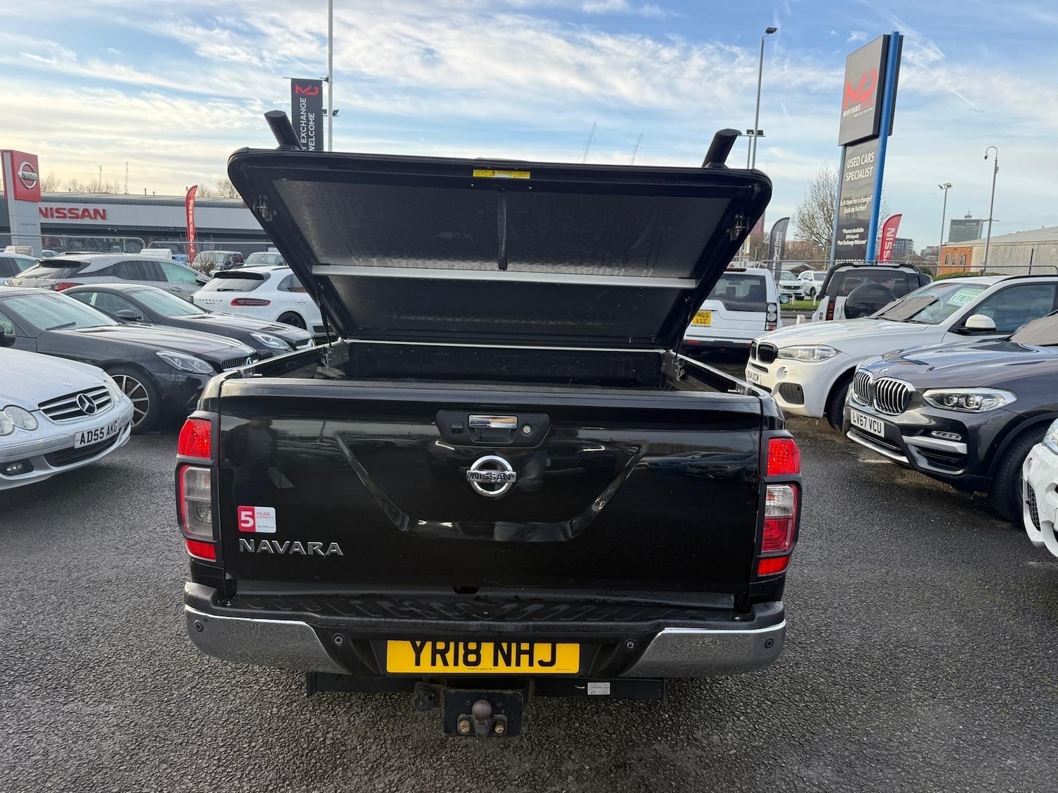 Used Nissan Navara 2018 for sale - 77020861: Photo 9