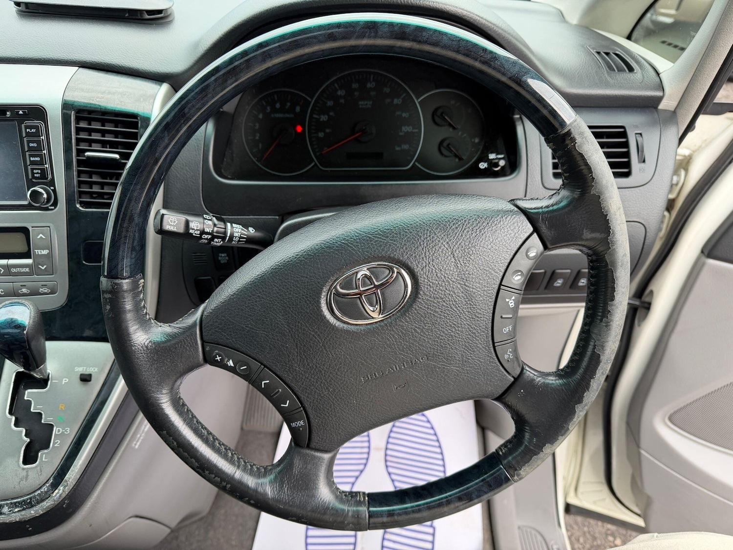 Used Toyota Alphard 2020 for sale - 77523560: Photo 15