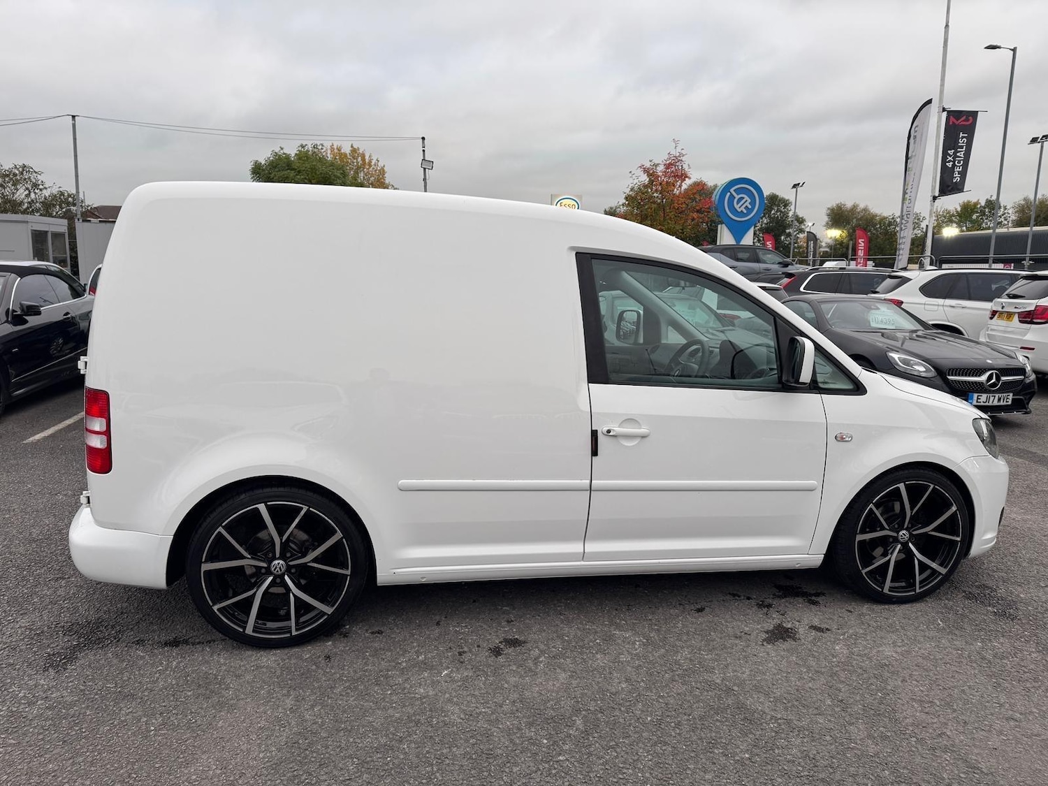 Used Volkswagen Caddy 2015 for sale - 76259893: Photo 6