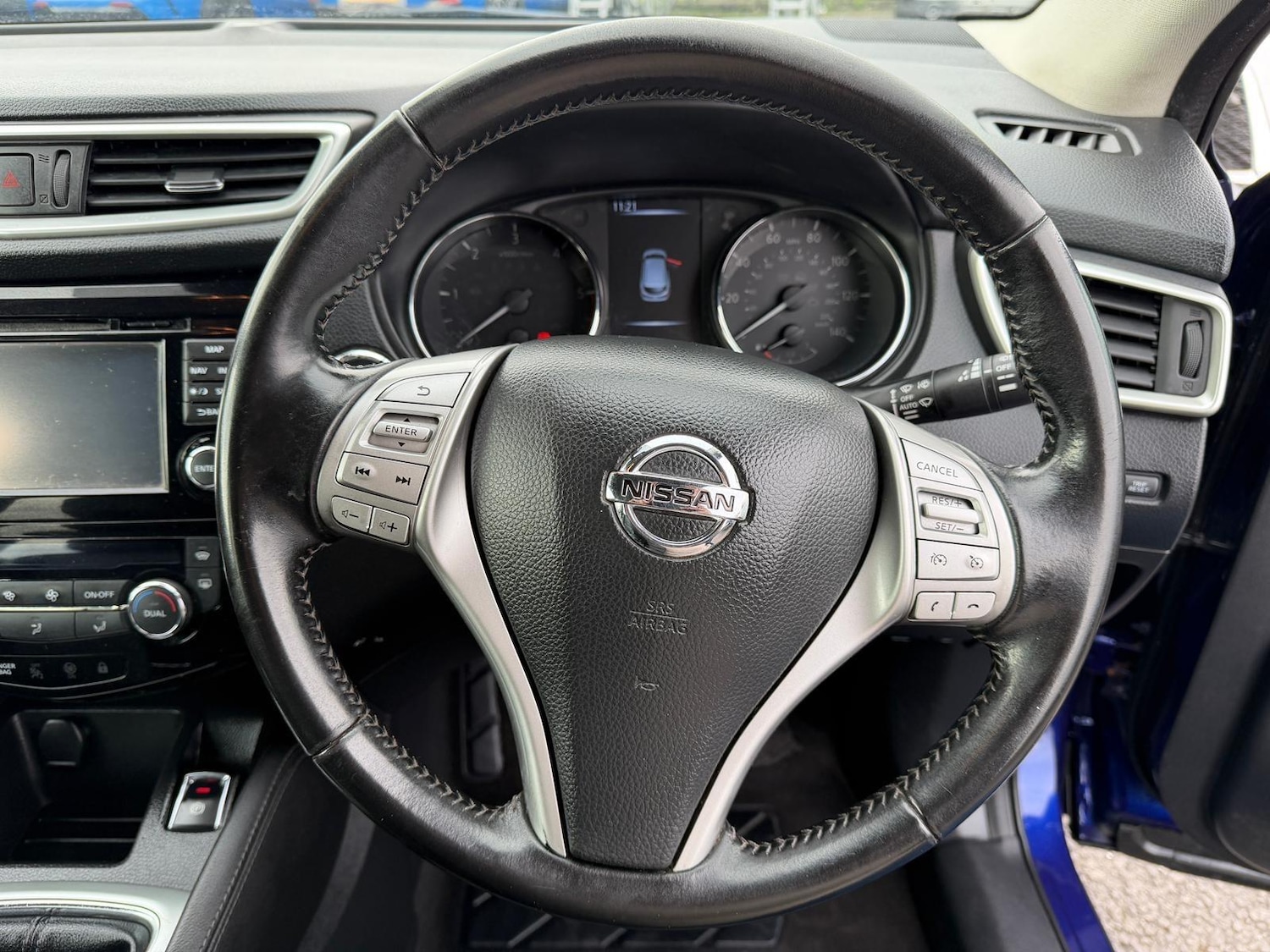 Used Nissan Qashqai for sale - 77671417: Photo 17