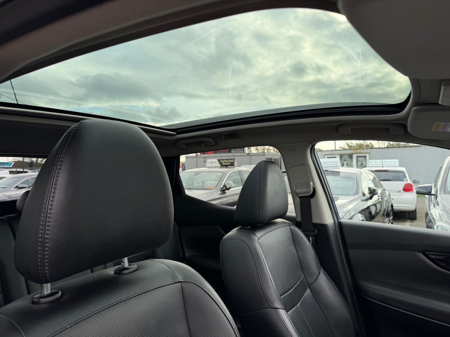 Used Nissan Qashqai for sale - 77671417: Photo 26