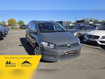 Used Volkswagen Touran 2021 for sale - 78375274: Photo