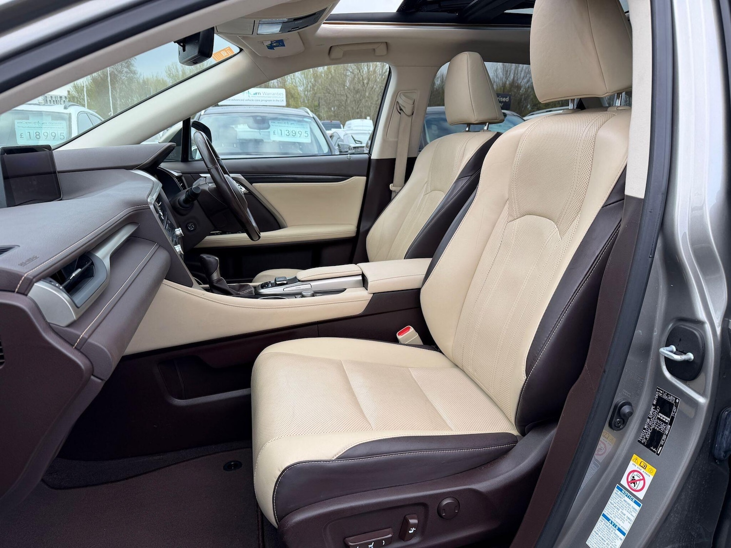 Used Lexus RX 2017 for sale - 78072350: Photo 26