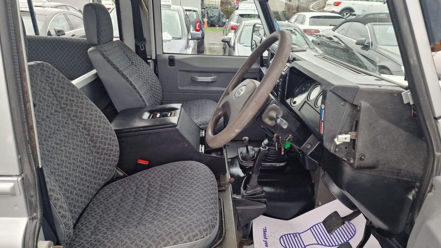 Used Land Rover Defender 2002 for sale - 77784311: Photo 12