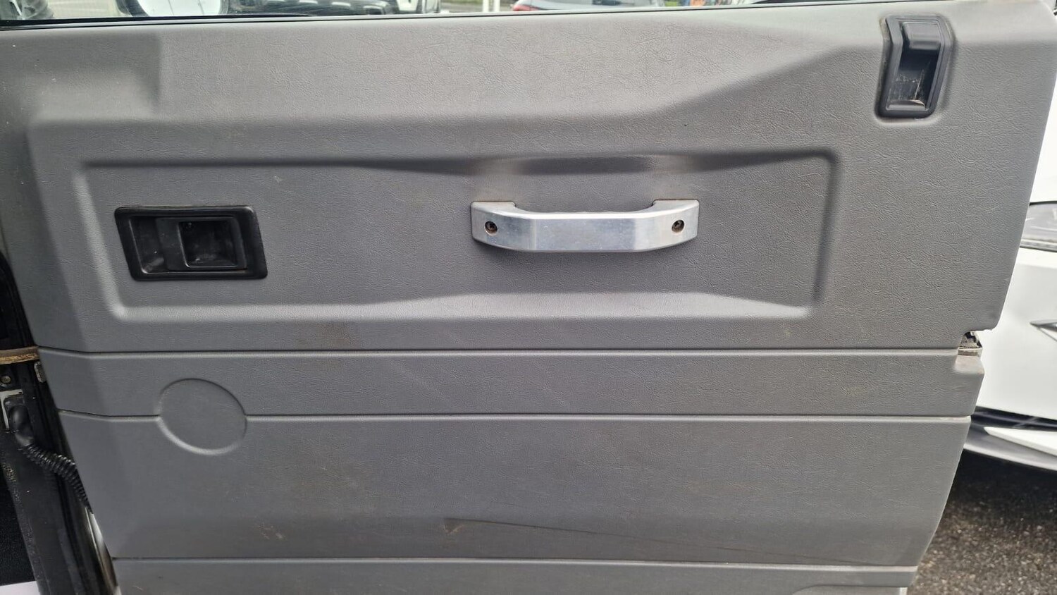 Used Land Rover Defender 2002 for sale - 77784311: Photo 23