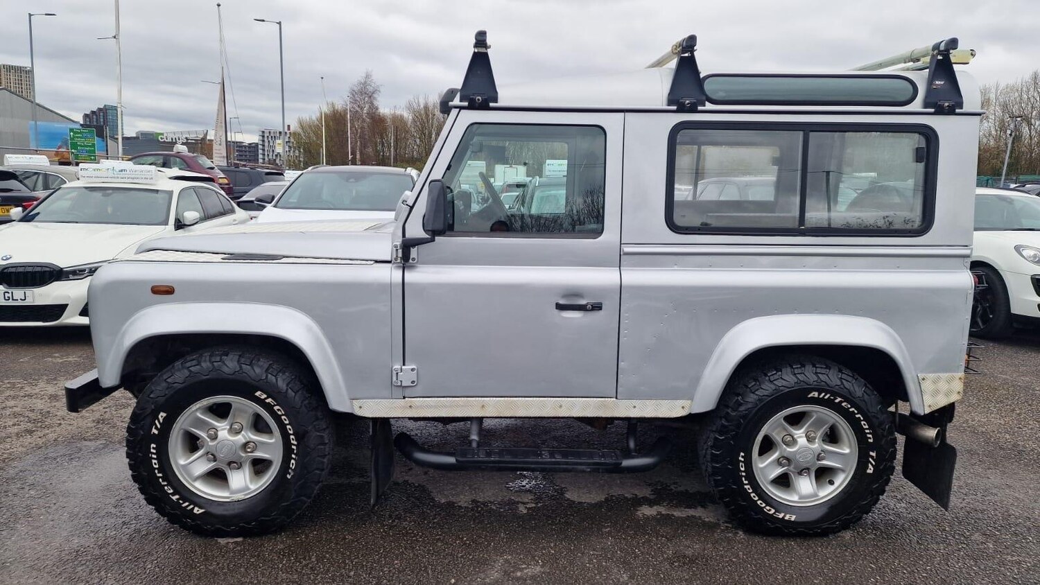 Used Land Rover Defender 2002 for sale - 77784311: Photo 8