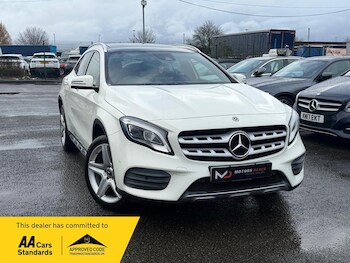 Used Mercedes-Benz GLA 2017 for sale - 77575228: Photo