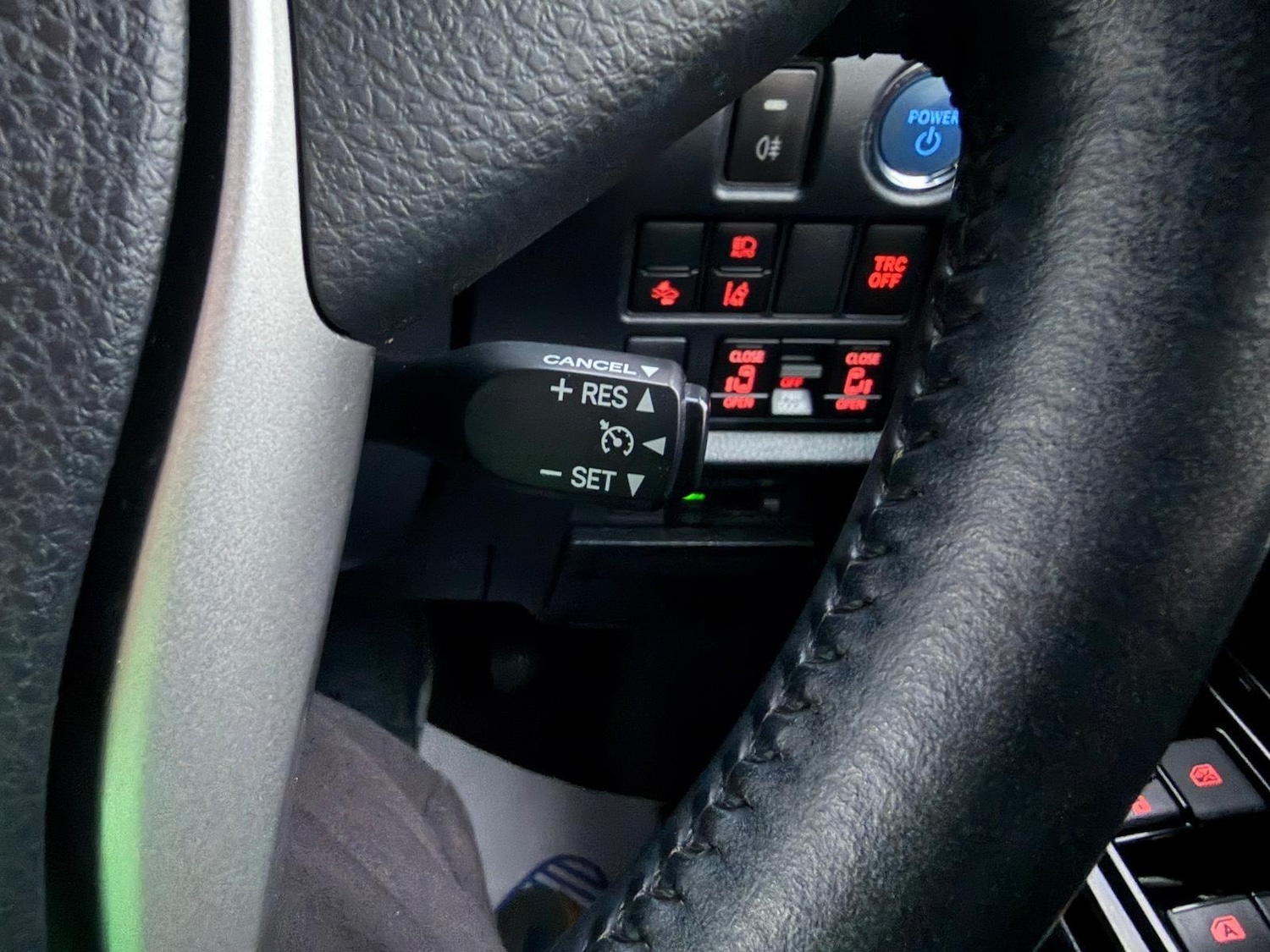 Used Toyota Noah 2019 for sale - 77400751: Photo 19