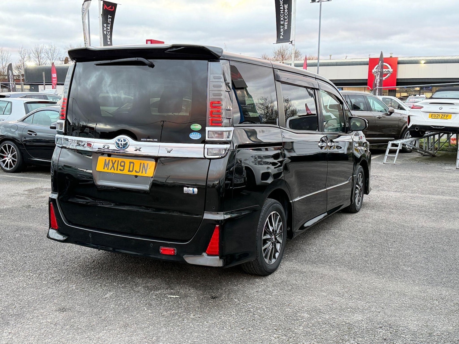 Used Toyota Noah 2019 for sale - 77400751: Photo 9