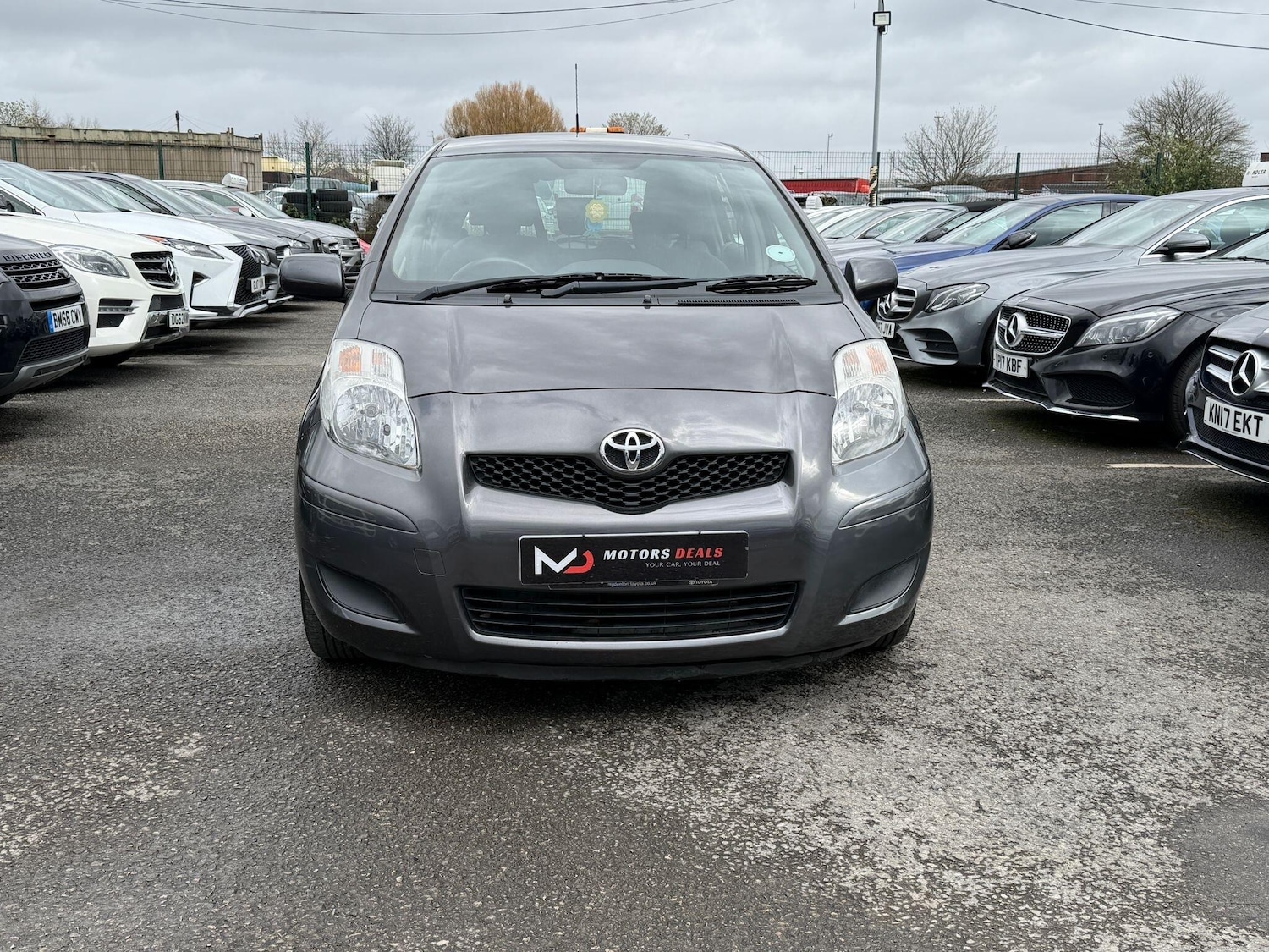Used Toyota Yaris 2009 for sale - 78072094: Photo 2