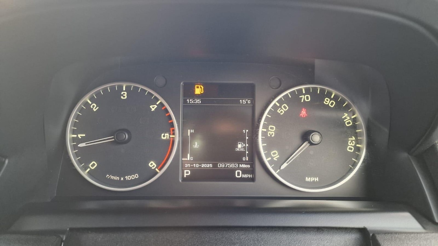 Used Land Rover Discovery 2015 for sale - 76759340: Photo 25