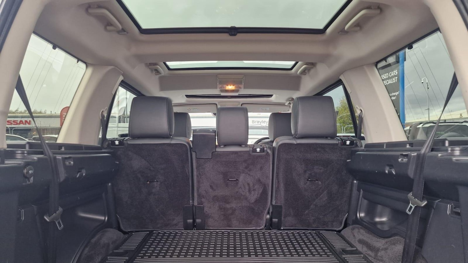 Used Land Rover Discovery 2015 for sale - 76759340: Photo 37