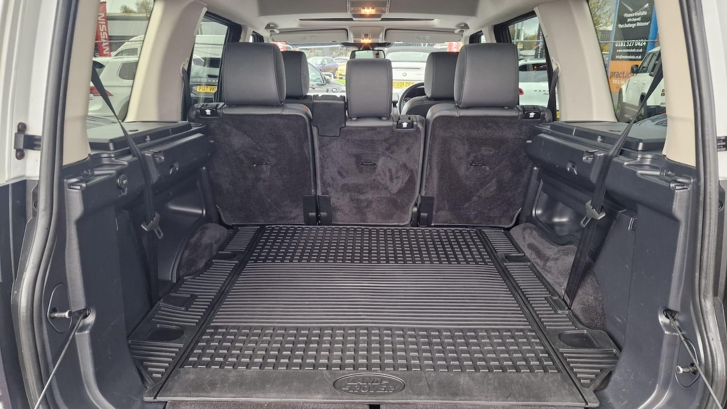 Used Land Rover Discovery 2015 for sale - 76759340: Photo 38