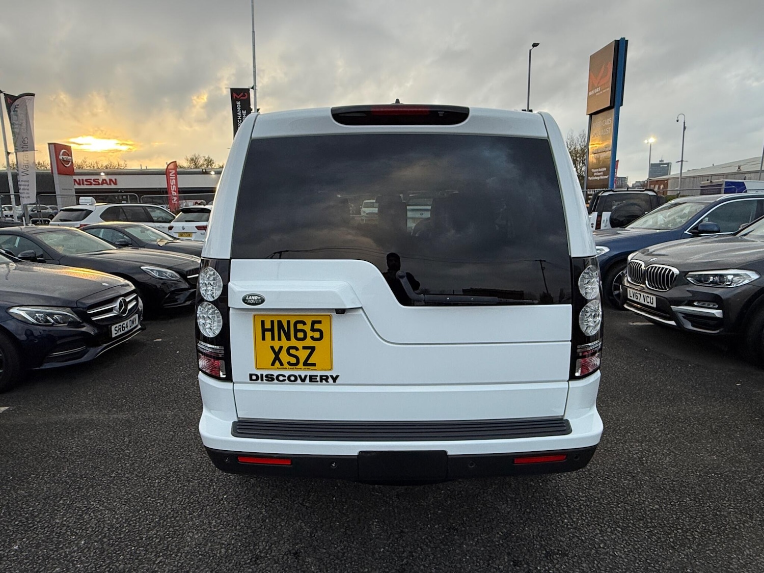 Used Land Rover Discovery 2015 for sale - 76759340: Photo 8