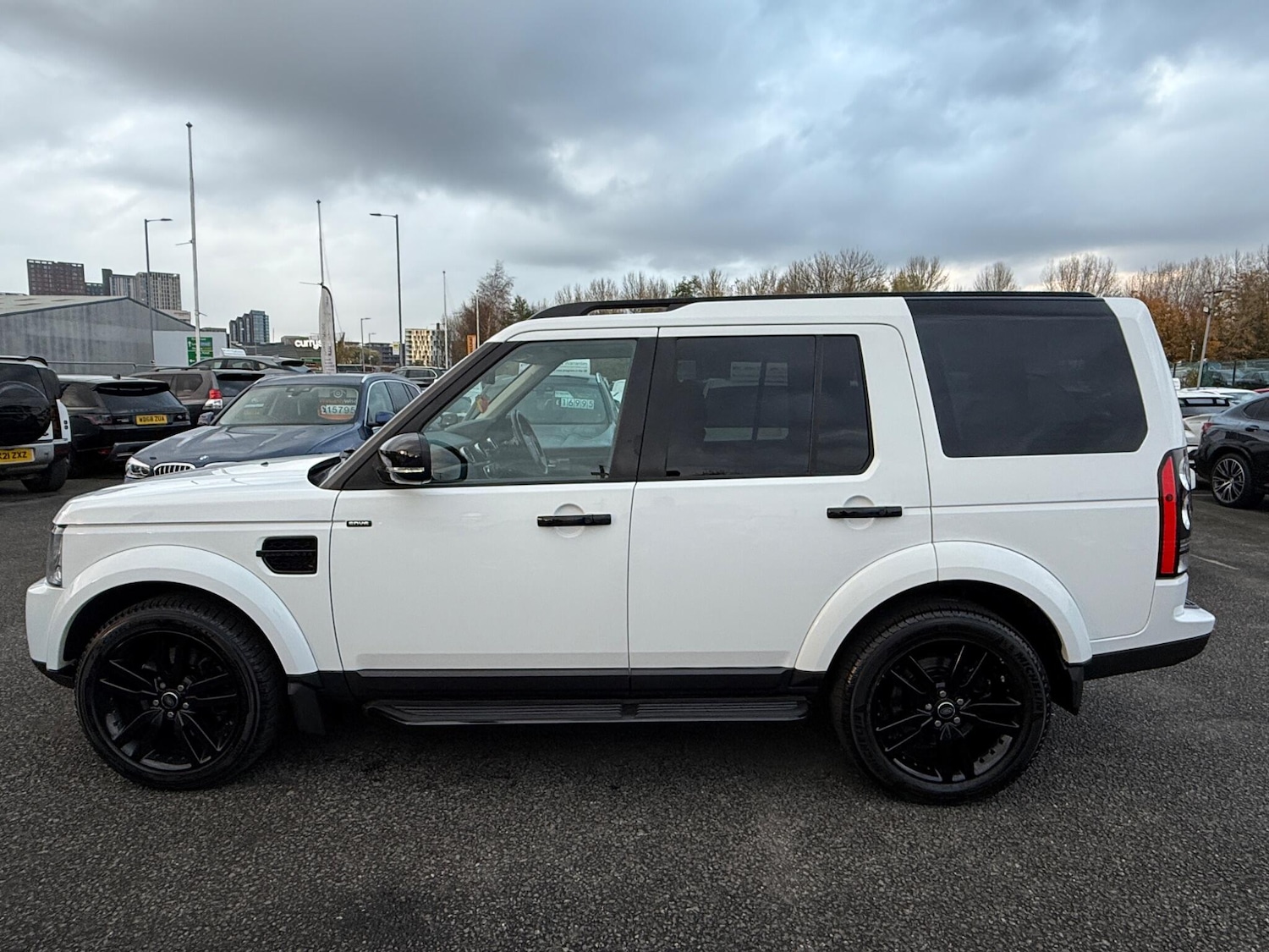 Used Land Rover Discovery 2015 for sale - 76759340: Photo 9