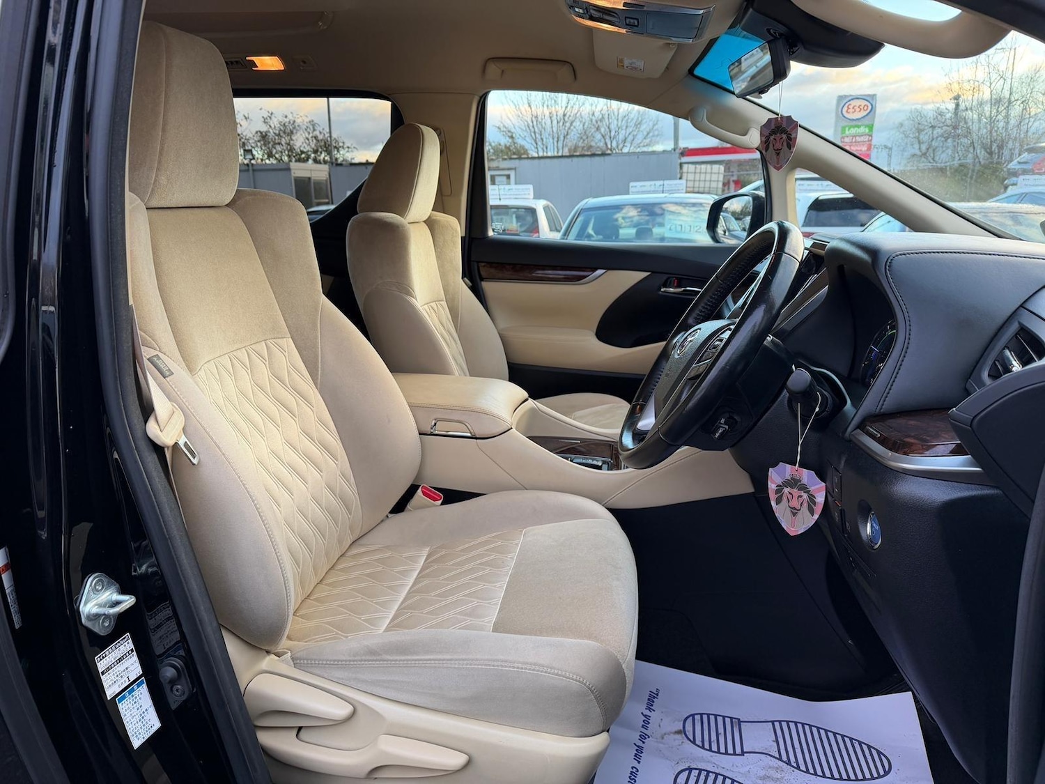 Used Toyota Alphard 2025 for sale - 76701900: Photo 11