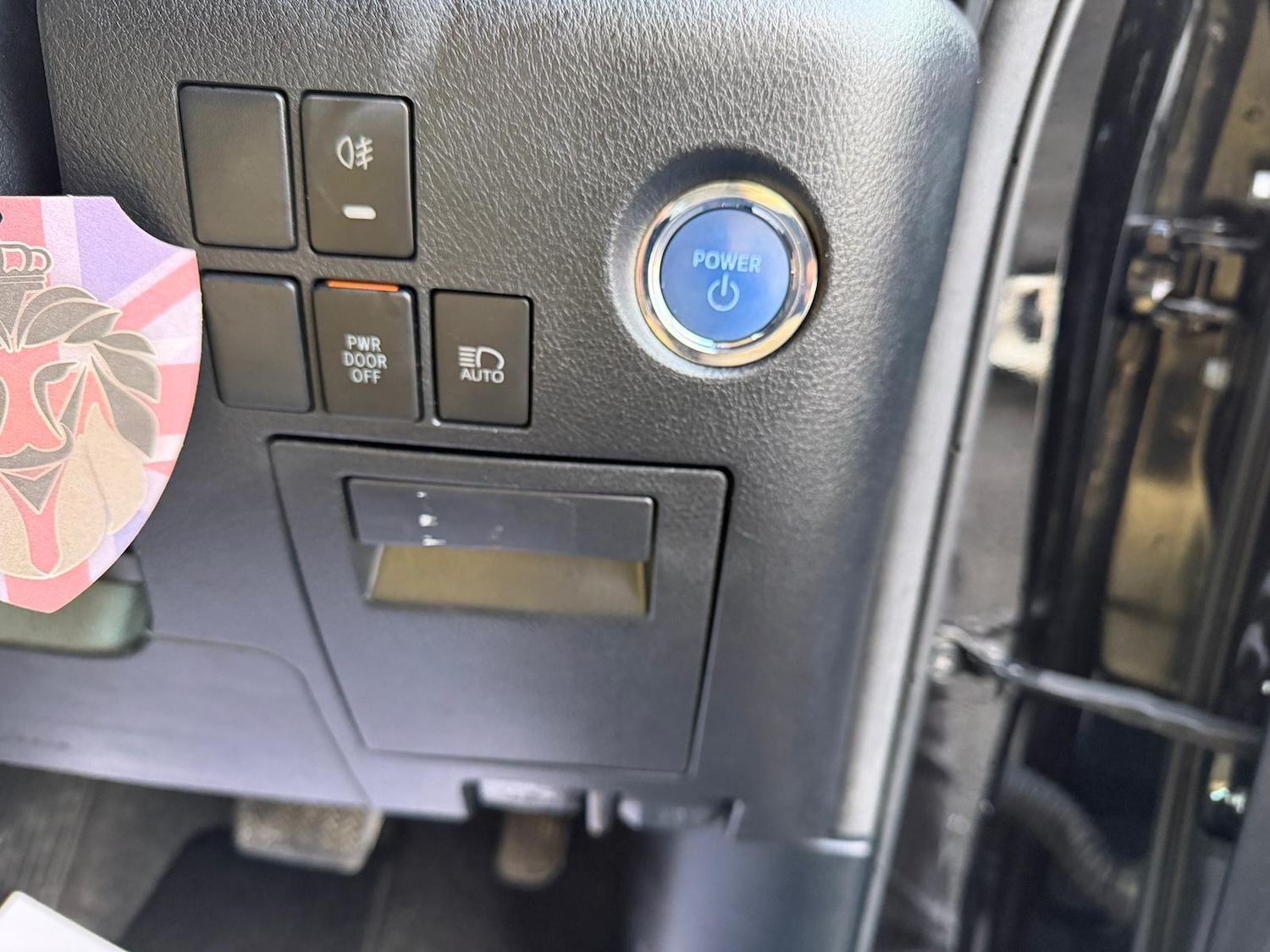 Used Toyota Alphard 2025 for sale - 76701900: Photo 13