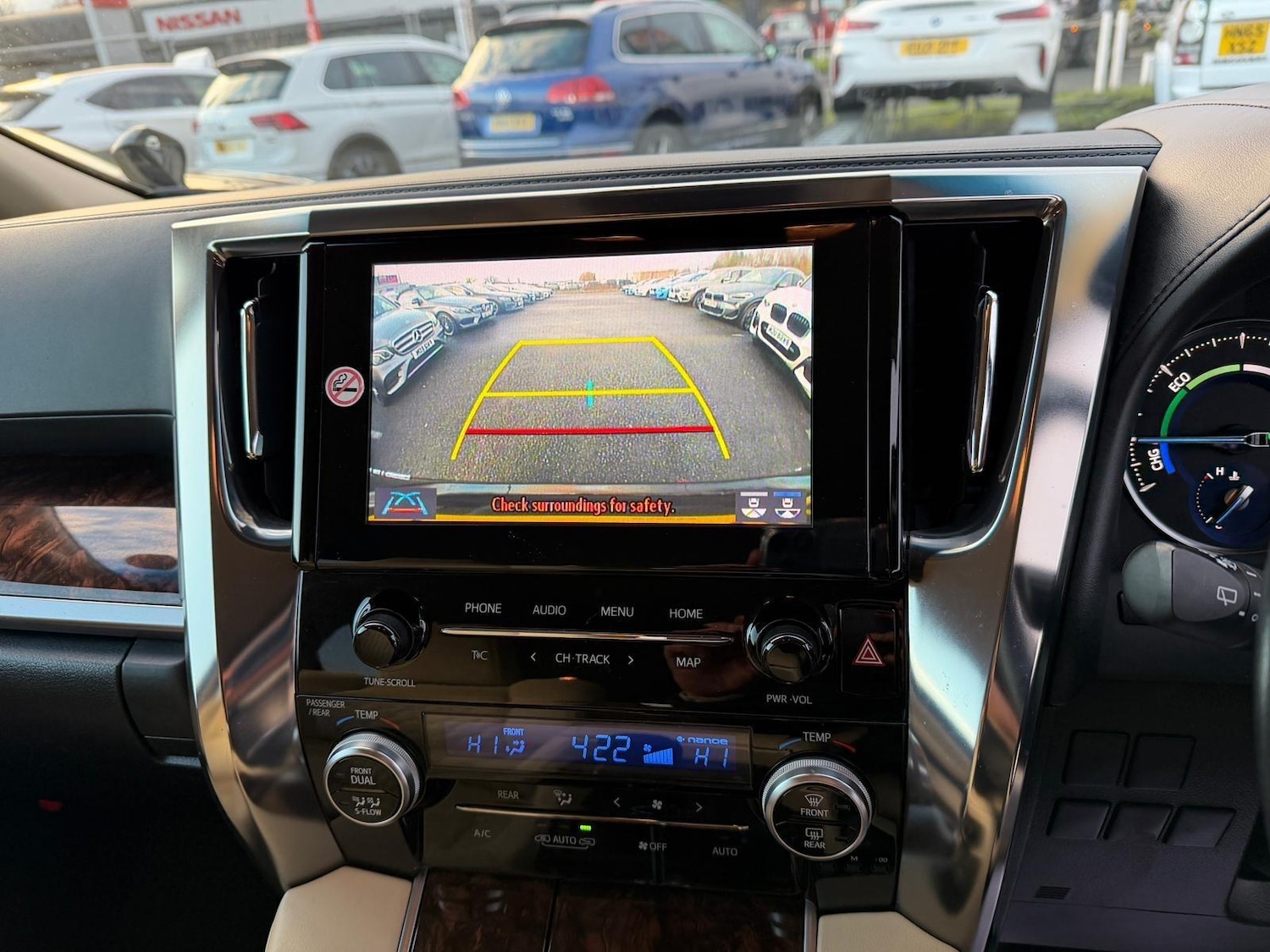 Used Toyota Alphard 2025 for sale - 76701900: Photo 15