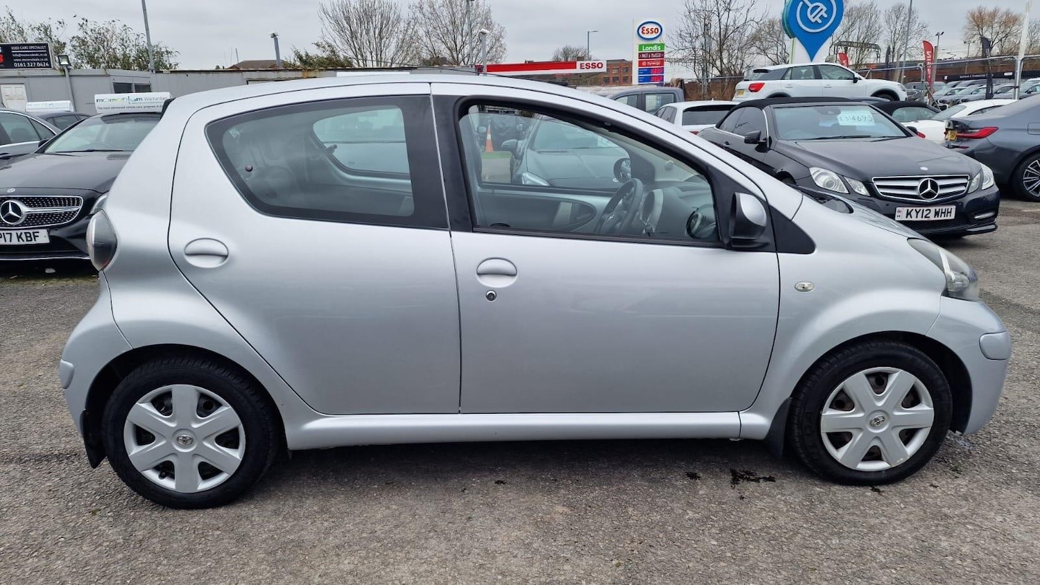 Used Toyota AYGO for sale - 77793975: Photo 6