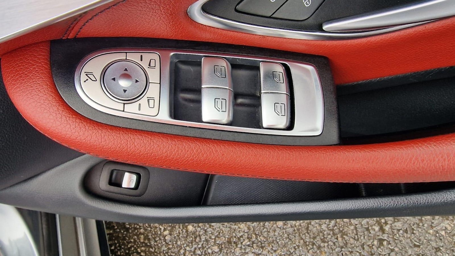 Used Mercedes-Benz C Class 2018 for sale - 76989550: Photo 38