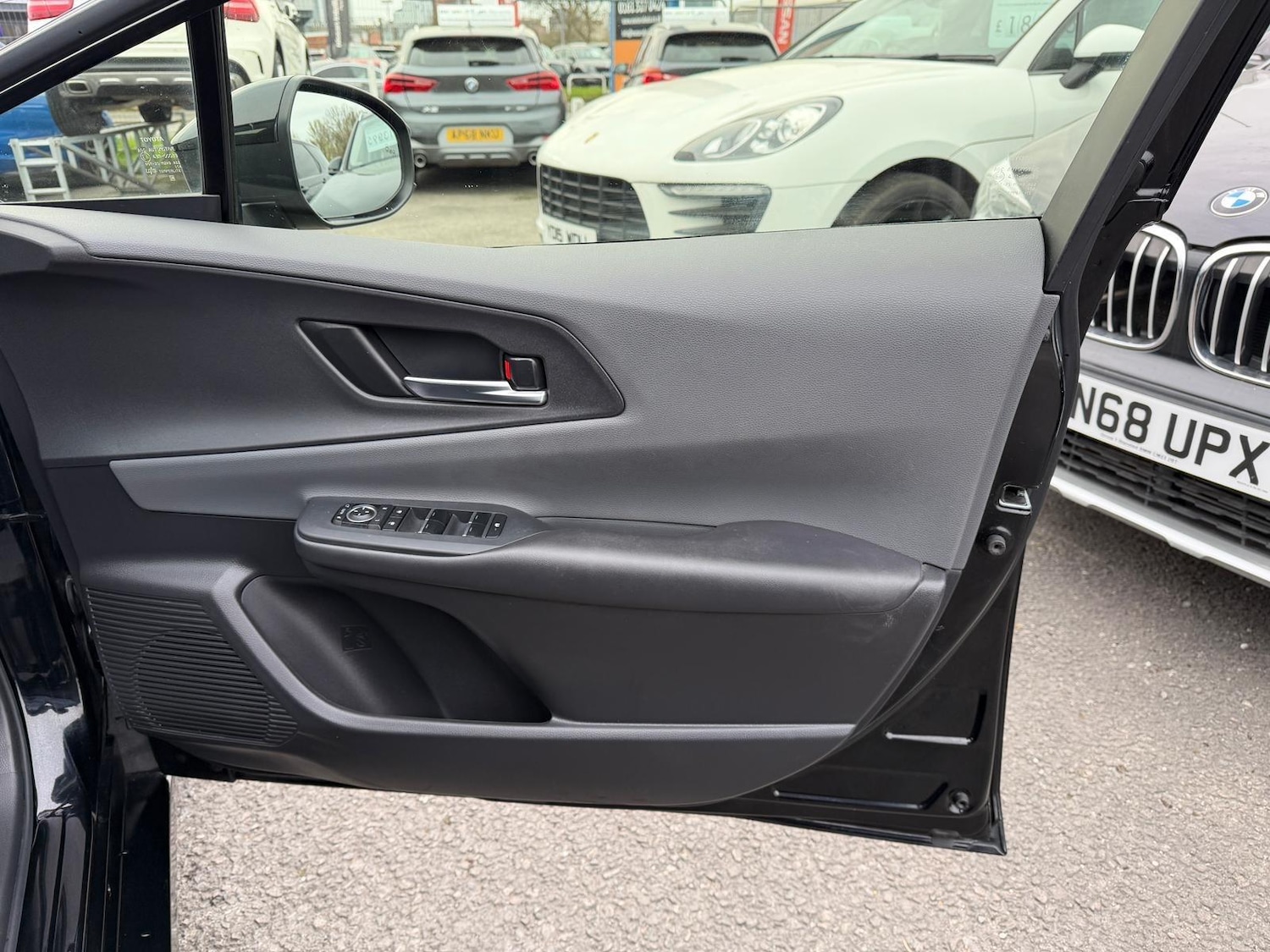 Used Toyota Prius 2026 for sale - 78127514: Photo 21