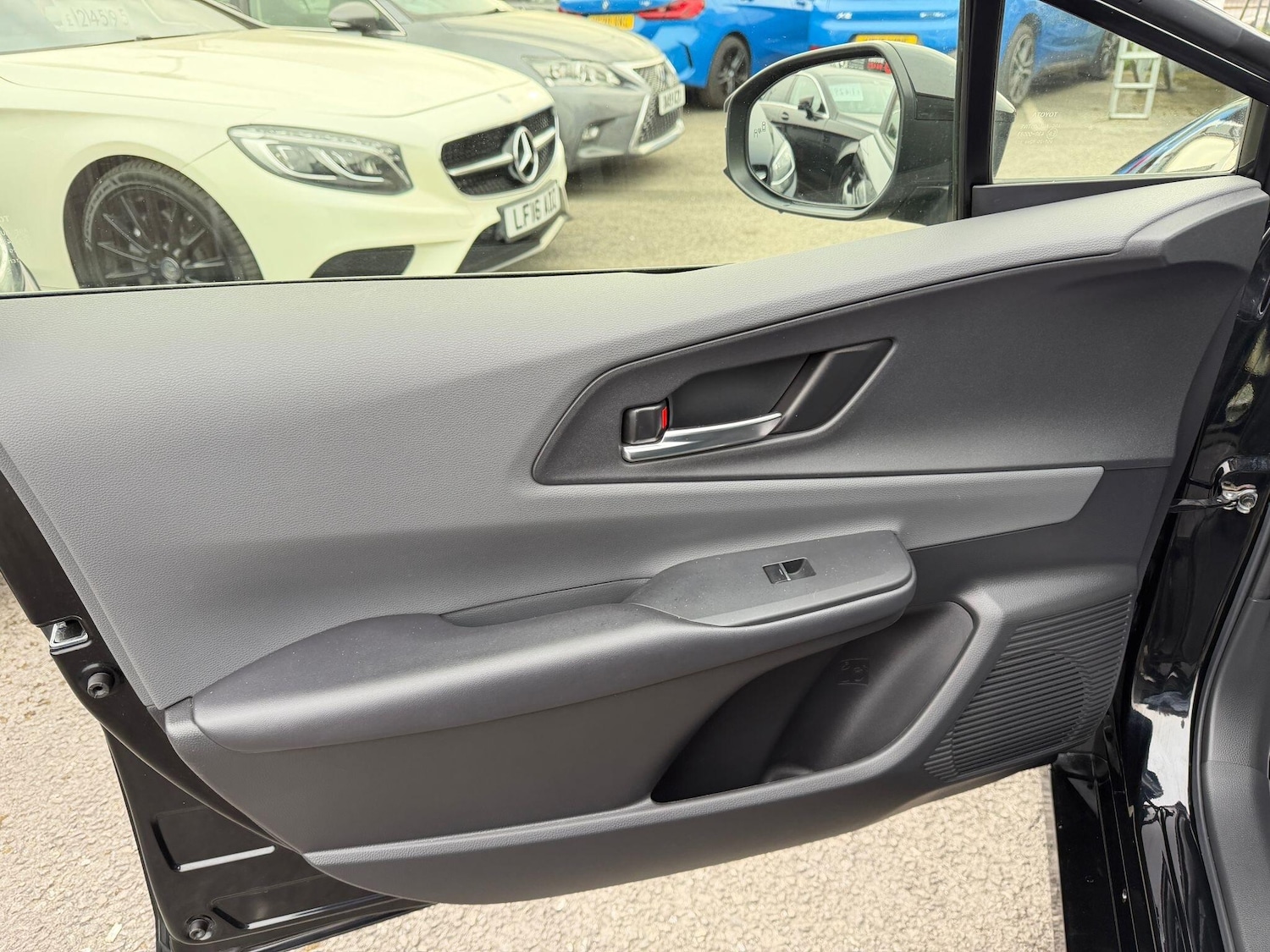 Used Toyota Prius 2026 for sale - 78127514: Photo 22