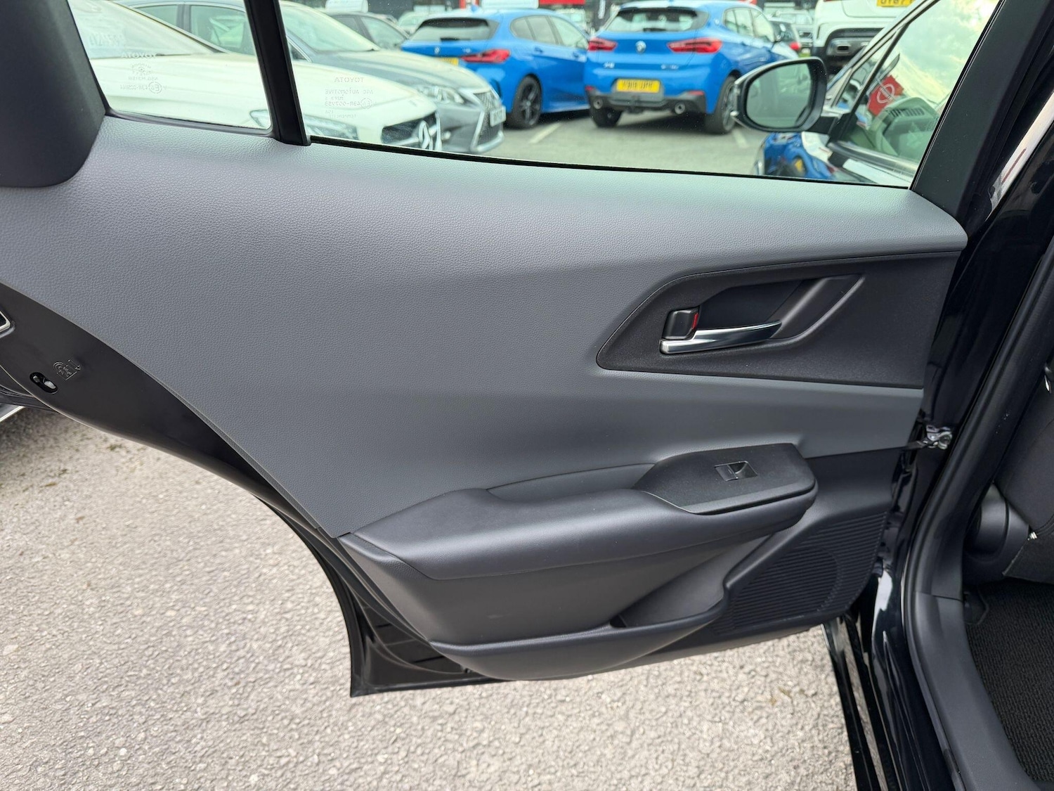 Used Toyota Prius 2026 for sale - 78127514: Photo 27