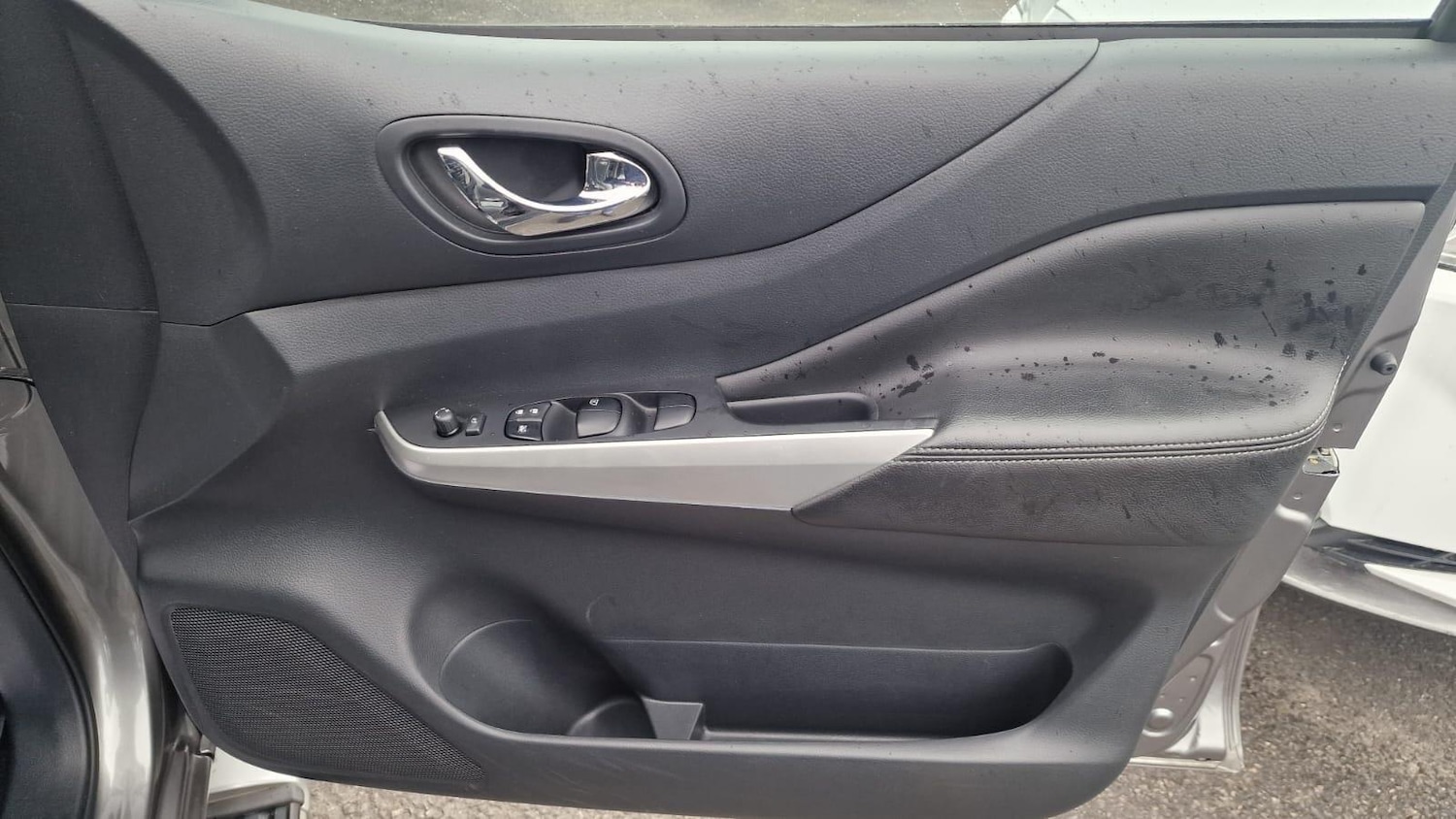 Used Nissan Navara 2017 for sale - 77898448: Photo 24