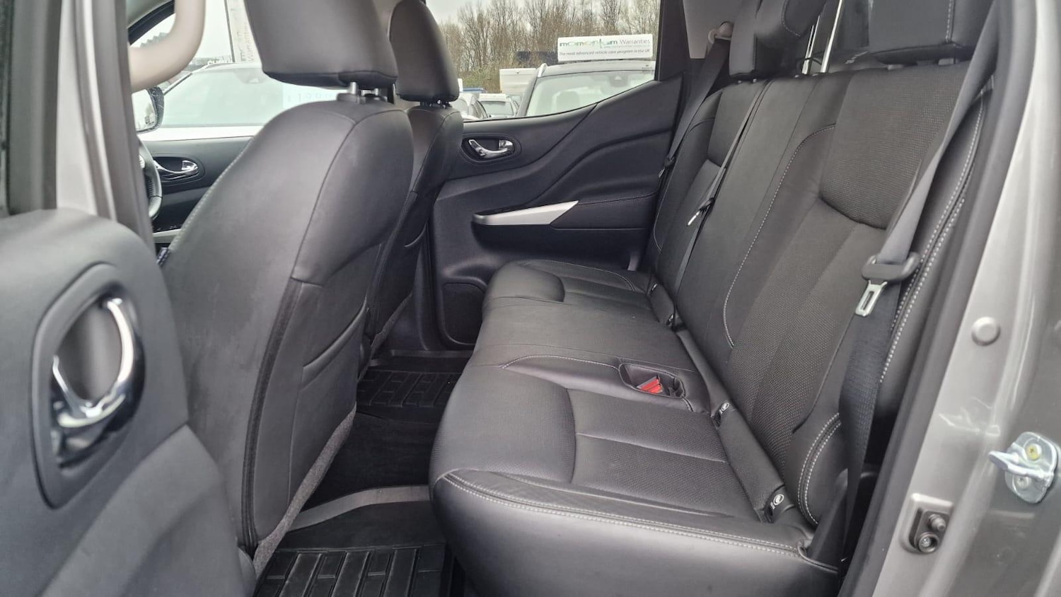 Used Nissan Navara 2017 for sale - 77898448: Photo 25