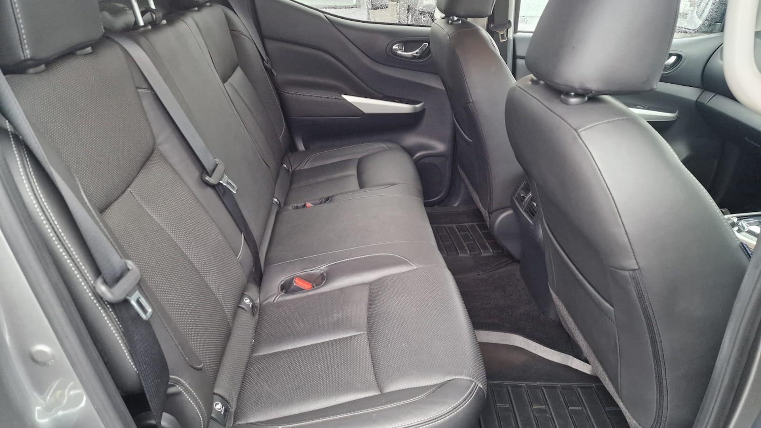 Used Nissan Navara 2017 for sale - 77898448: Photo 29