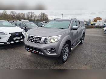 Used Nissan Navara 2017 for sale - 77898448: Photo