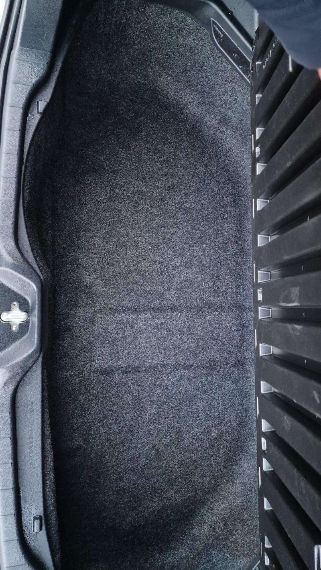 Used Toyota Voxy for sale - 76398120: Photo 36