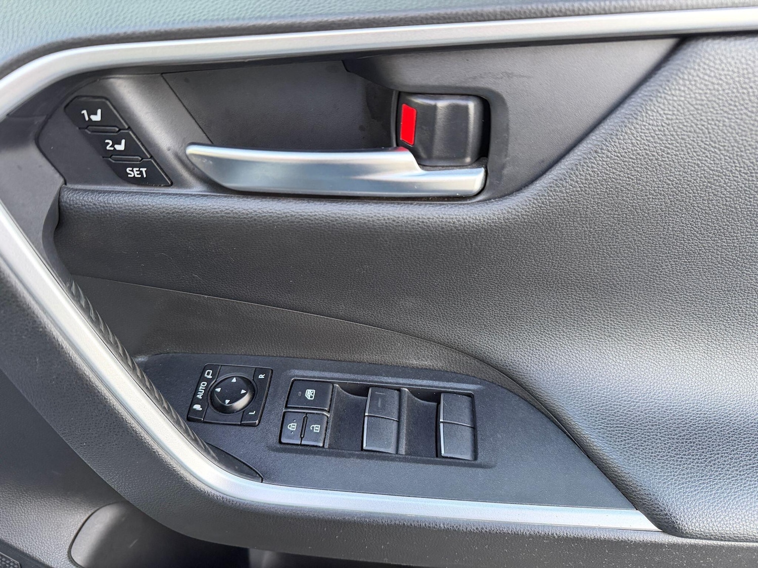 Used Toyota RAV4 for sale - 76975529: Photo 22