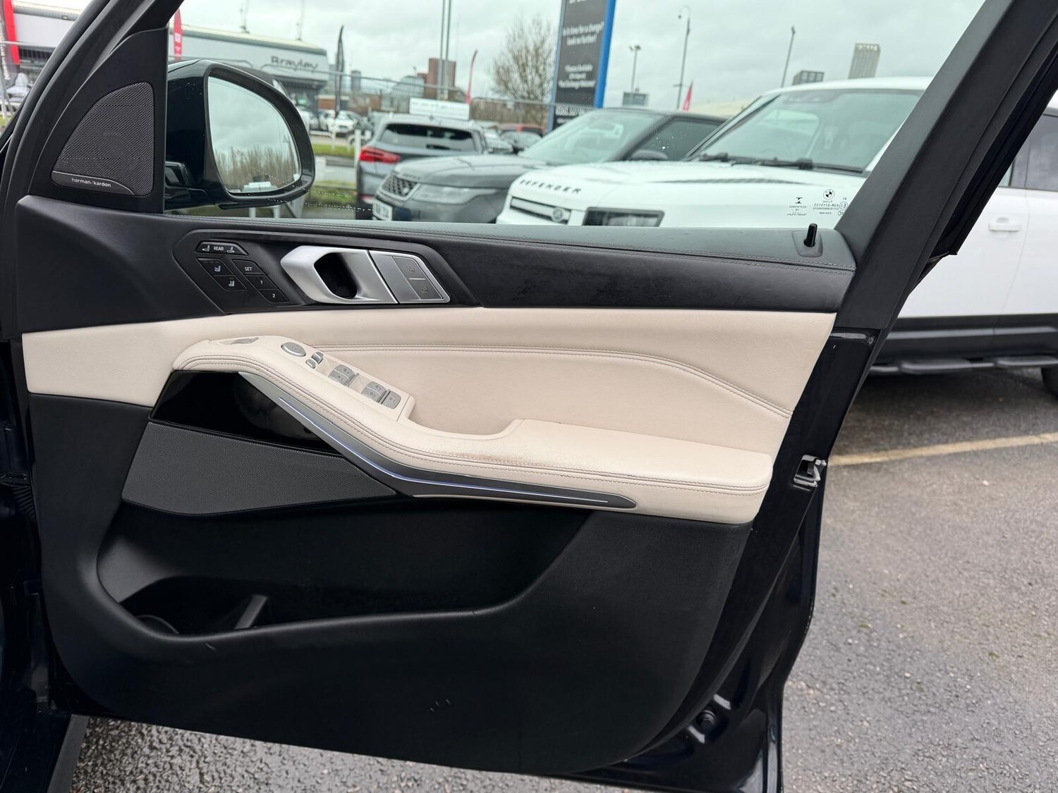 Used BMW X7 for sale - 77344852: Photo 25