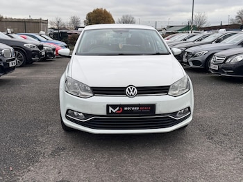 Used Volkswagen Polo 2014 for sale - 77637451: Photo