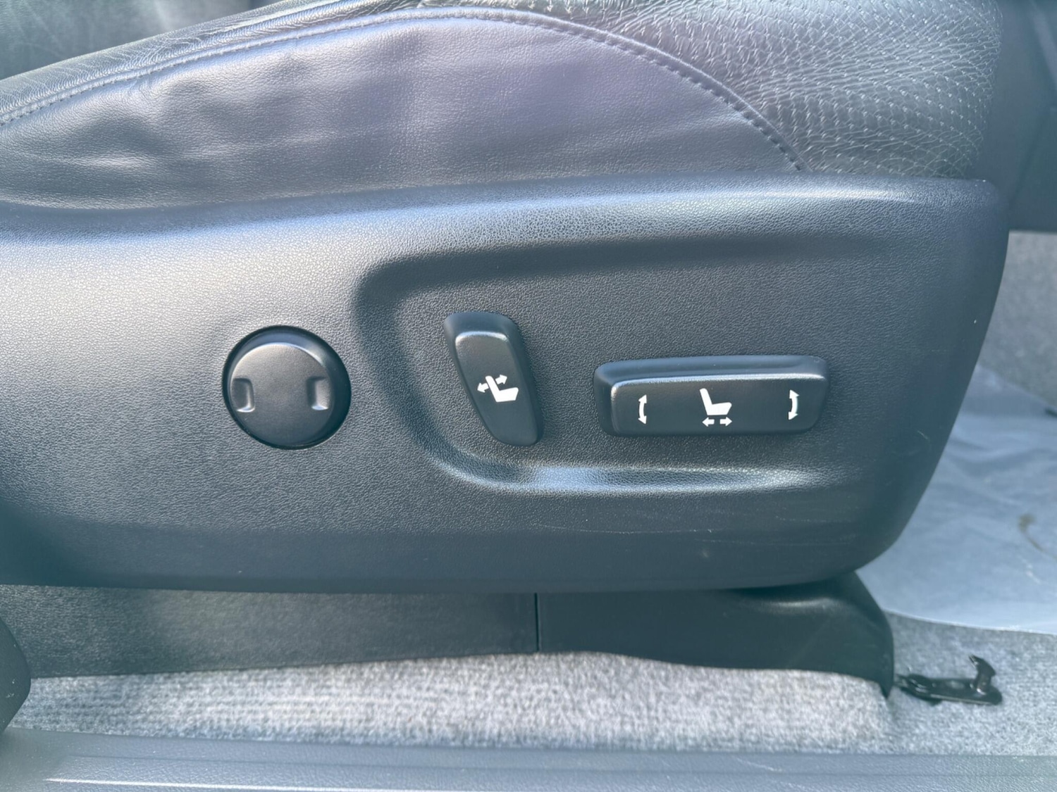 Used Toyota Land Cruiser 2013 for sale - 76408829: Photo 20